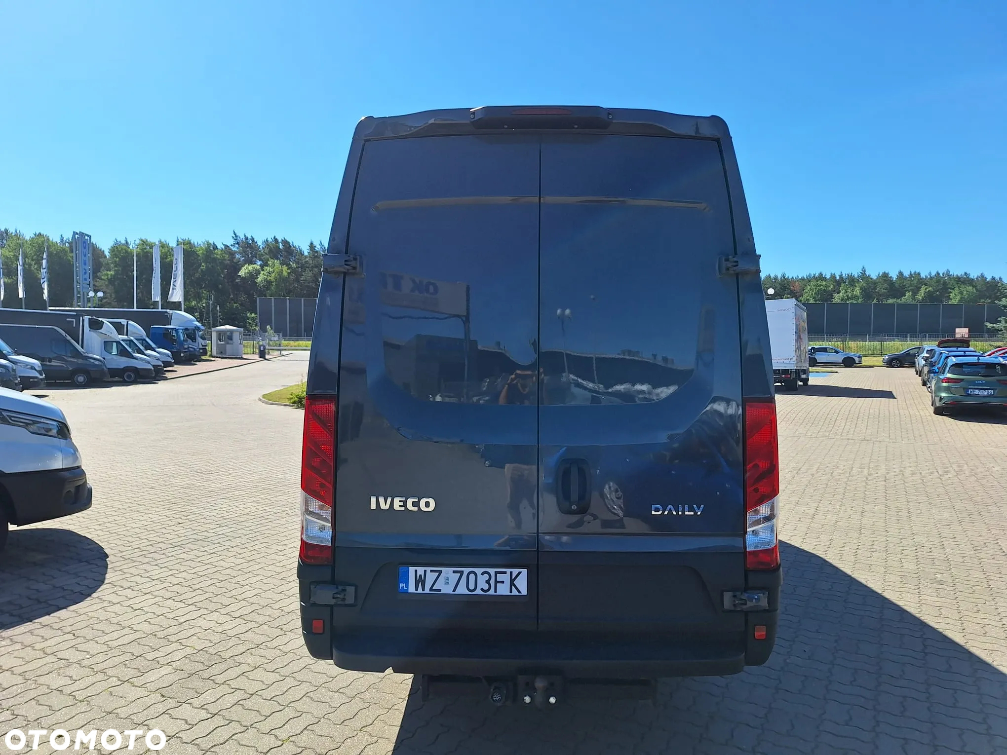 Iveco Daily 35S18 furgon maxi 16m / Krajowy / 3.0 180KM - 5