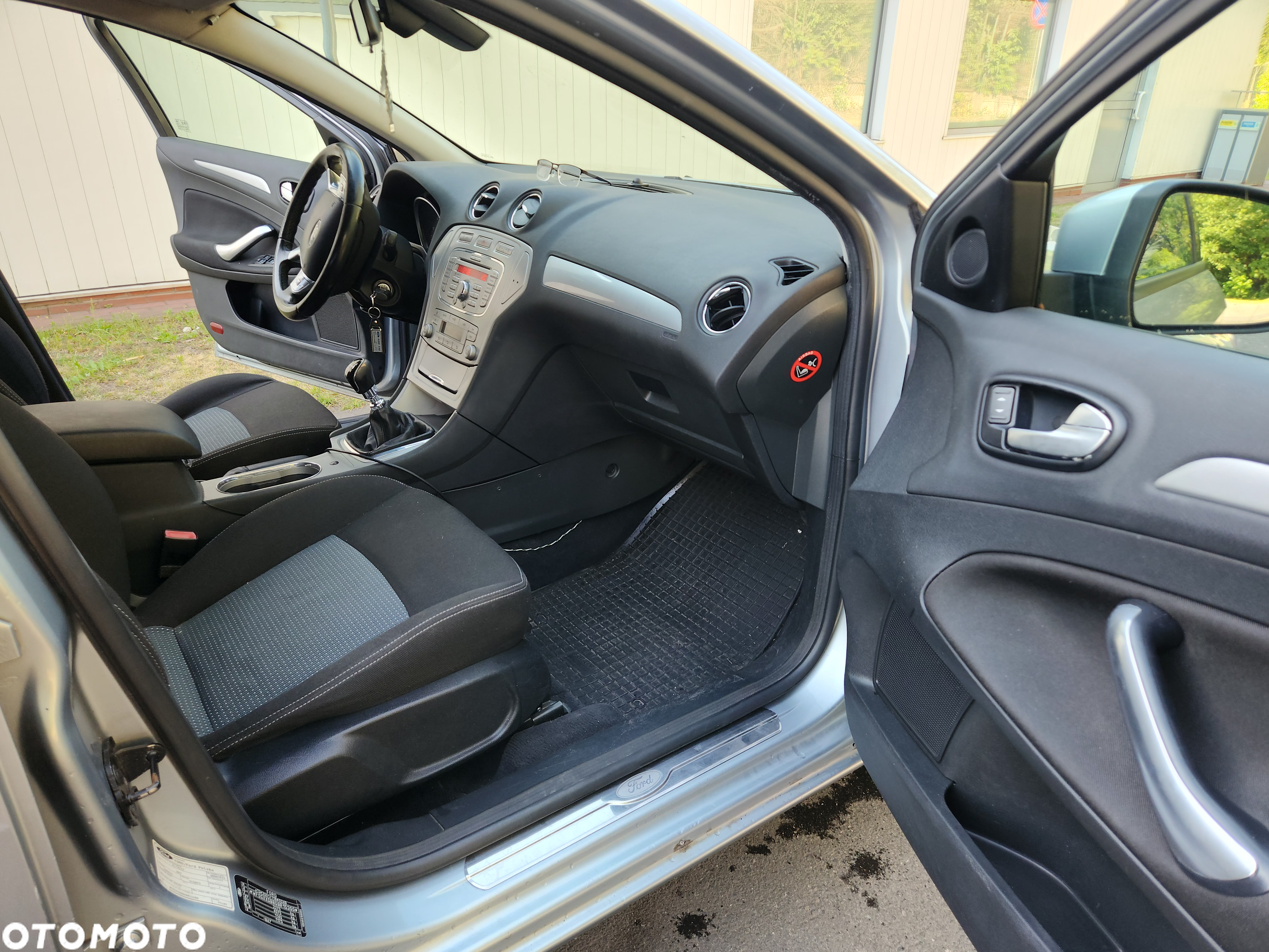 Ford Mondeo 2.0 TDCi Ghia - 9