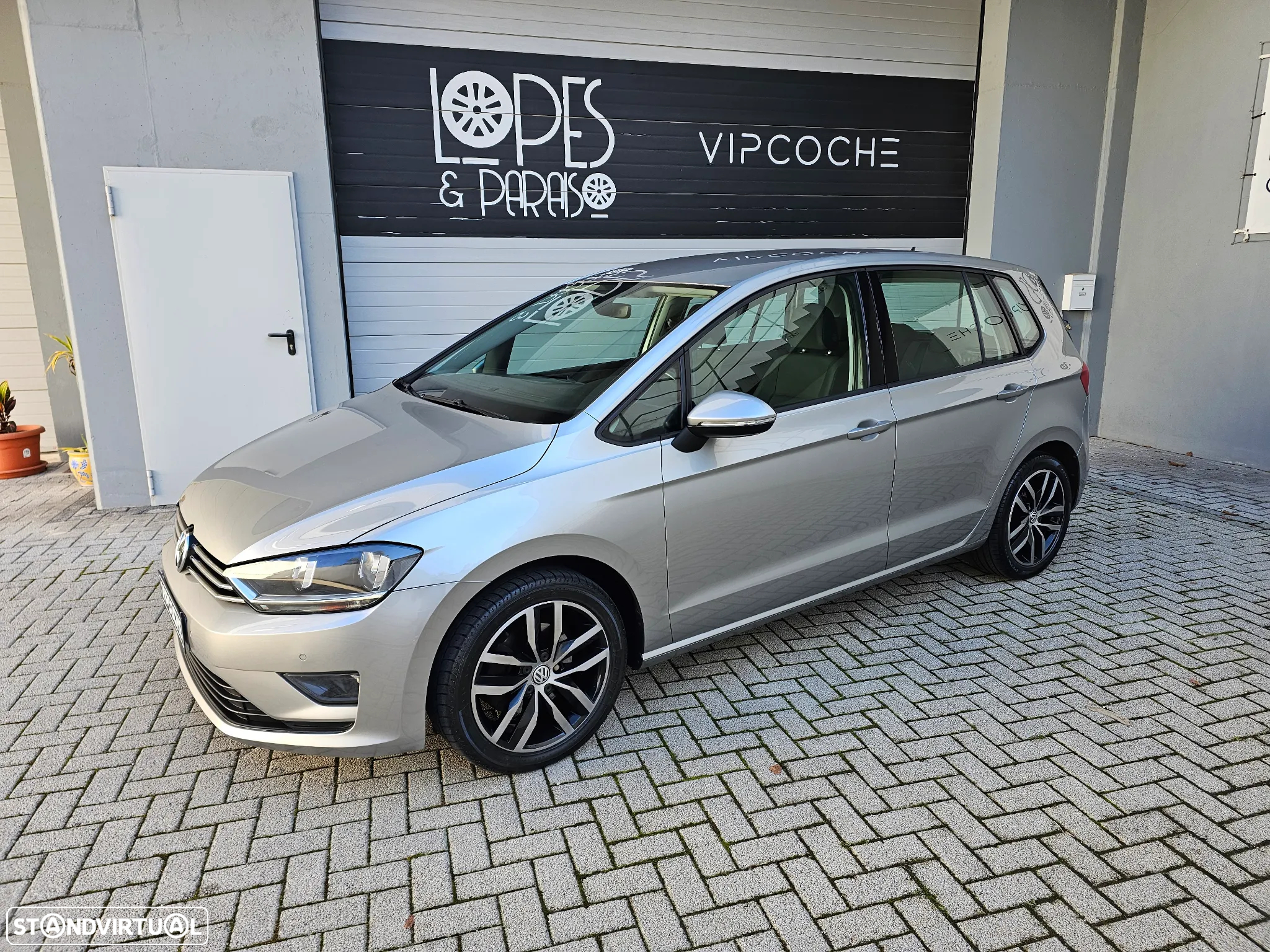 VW Golf 1.6 TDI Highline - 3