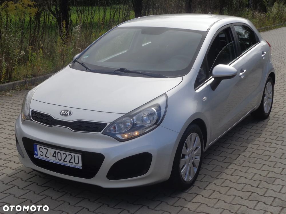 Kia Rio 1.2 Business Line - 10