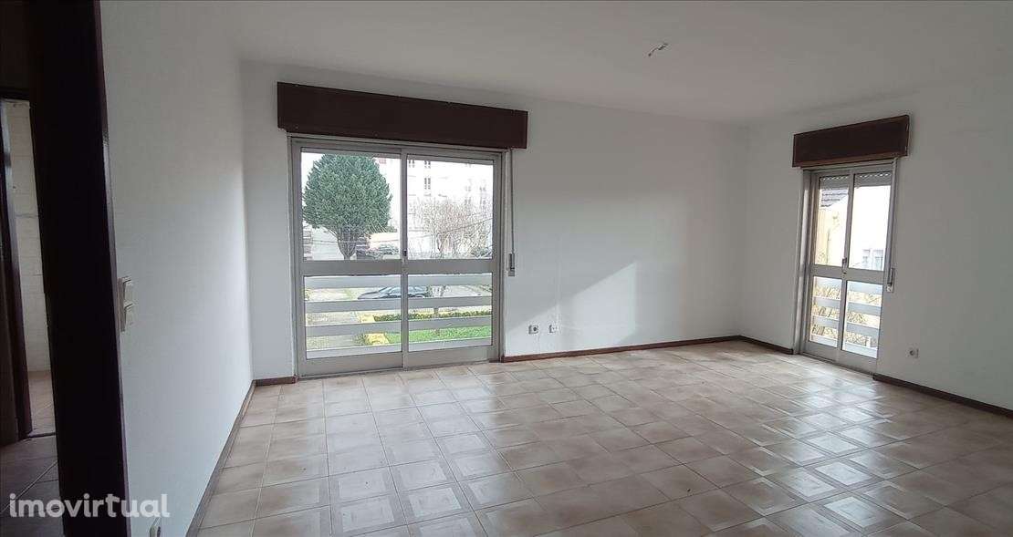 Apartamento em Gondomar, Rio Tinto - Grande imagem: 2/12