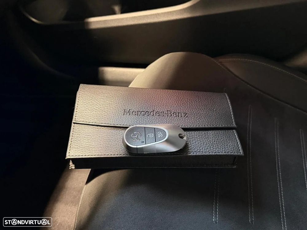 Mercedes-Benz C 300 d AMG Line — fotografia 35