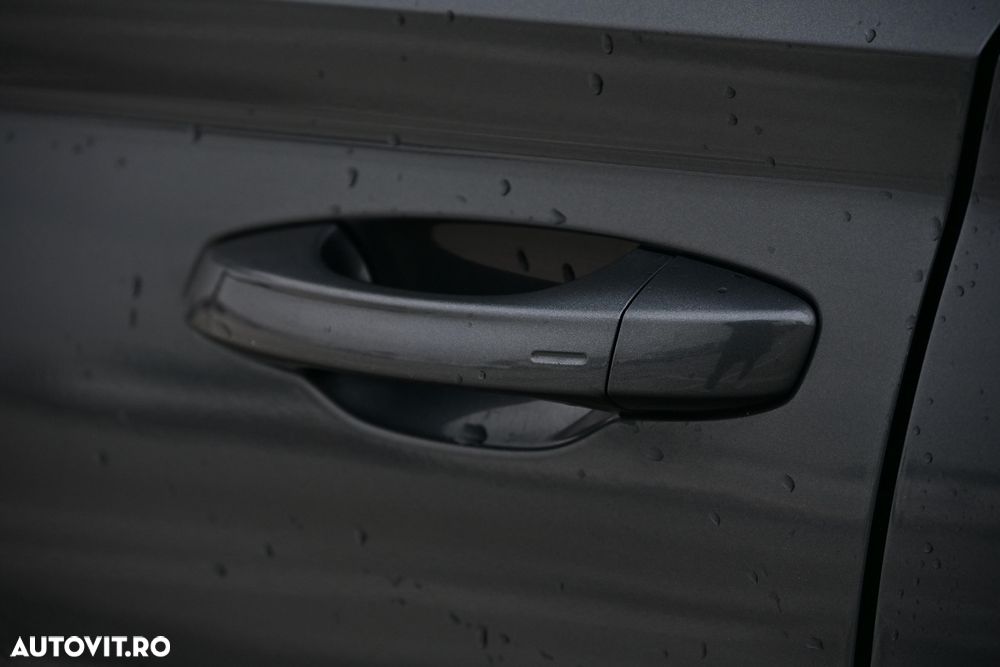 Skoda Superb 2.0 TDI DSG Sportline - 34