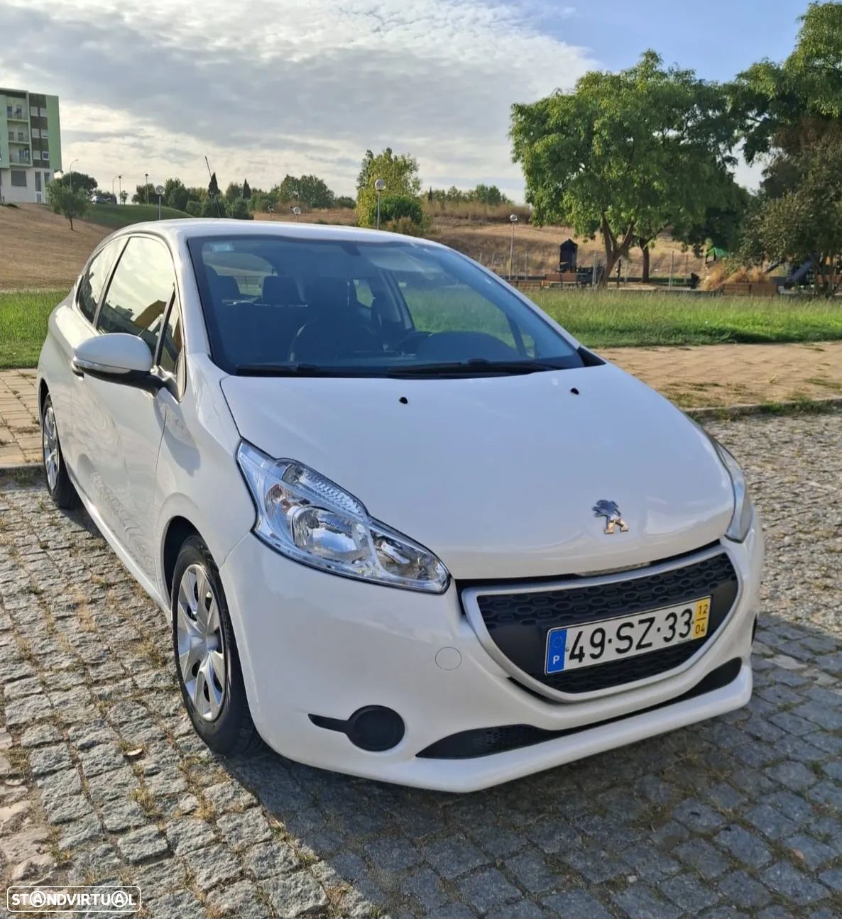 Peugeot 208 1.4 HDi Access - 1