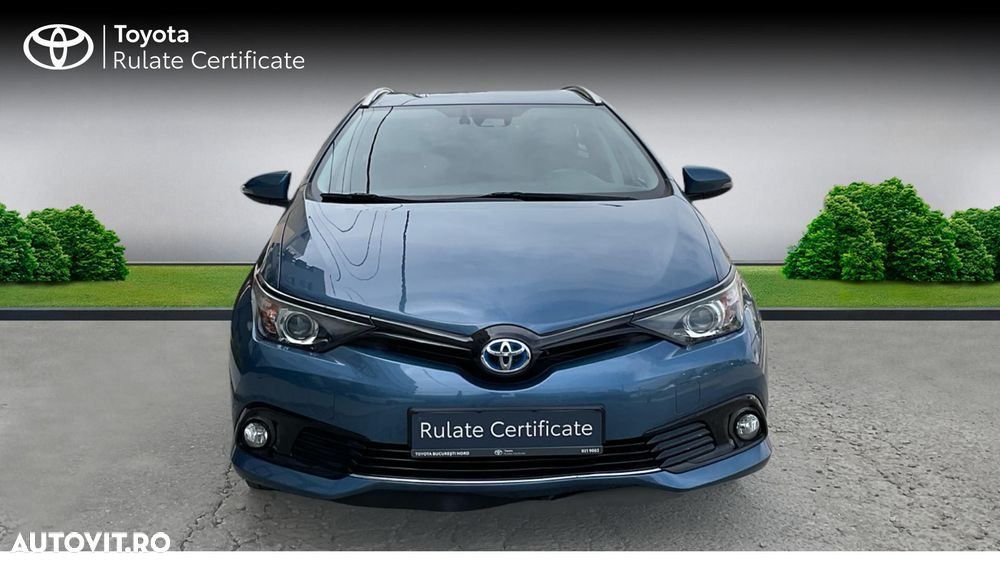 Toyota Auris 1.8 L VVT-i HSD Luna - 9