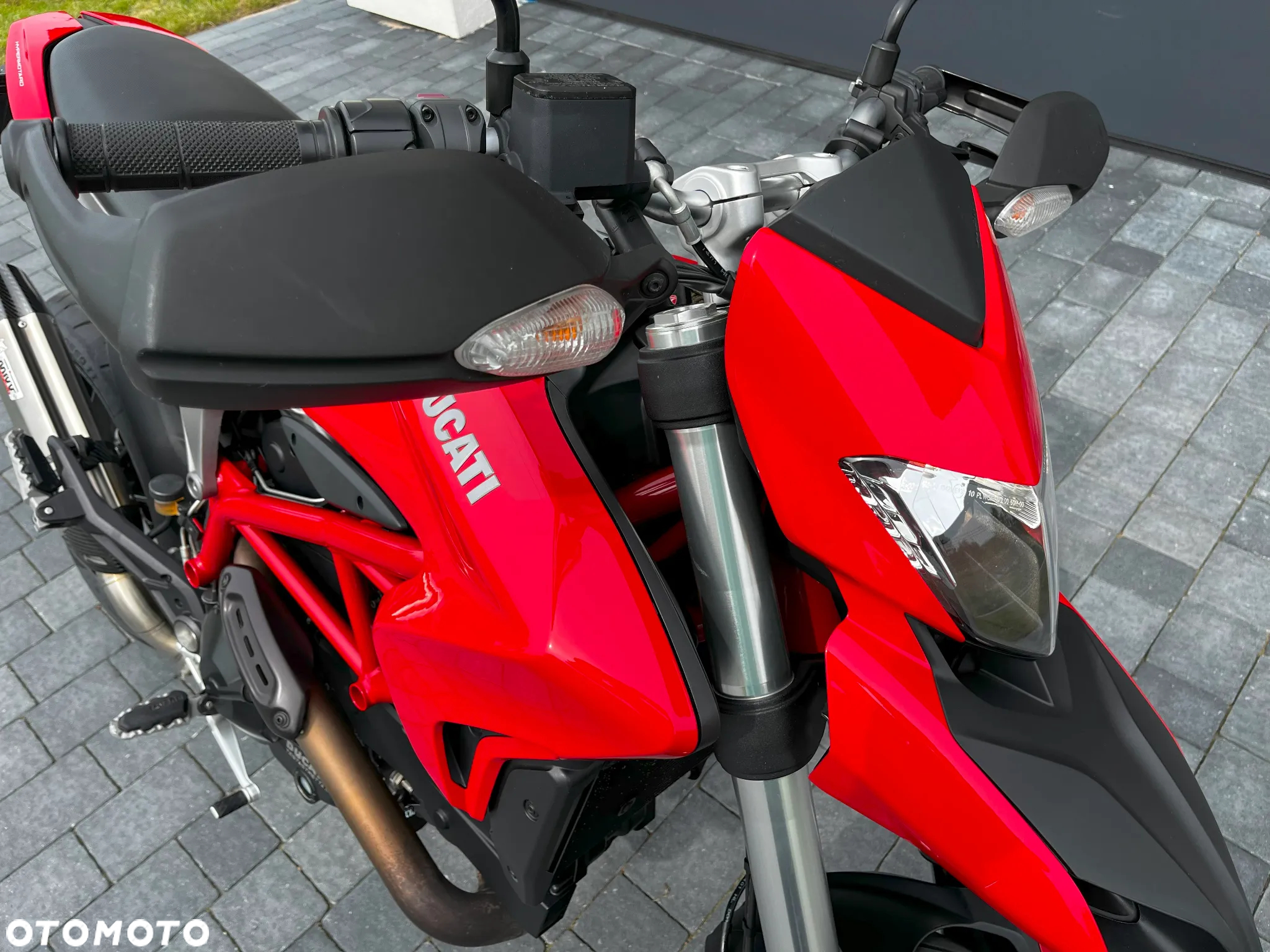 Ducati Hypermotard - 11