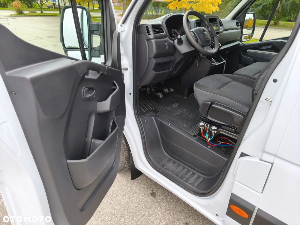 Opel Movano - 21