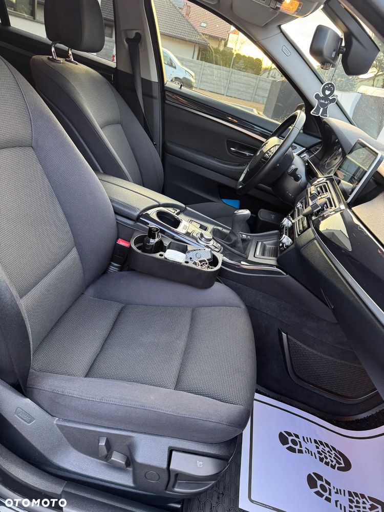 BMW Seria 5 520d Efficient Dynamics Edition - 17