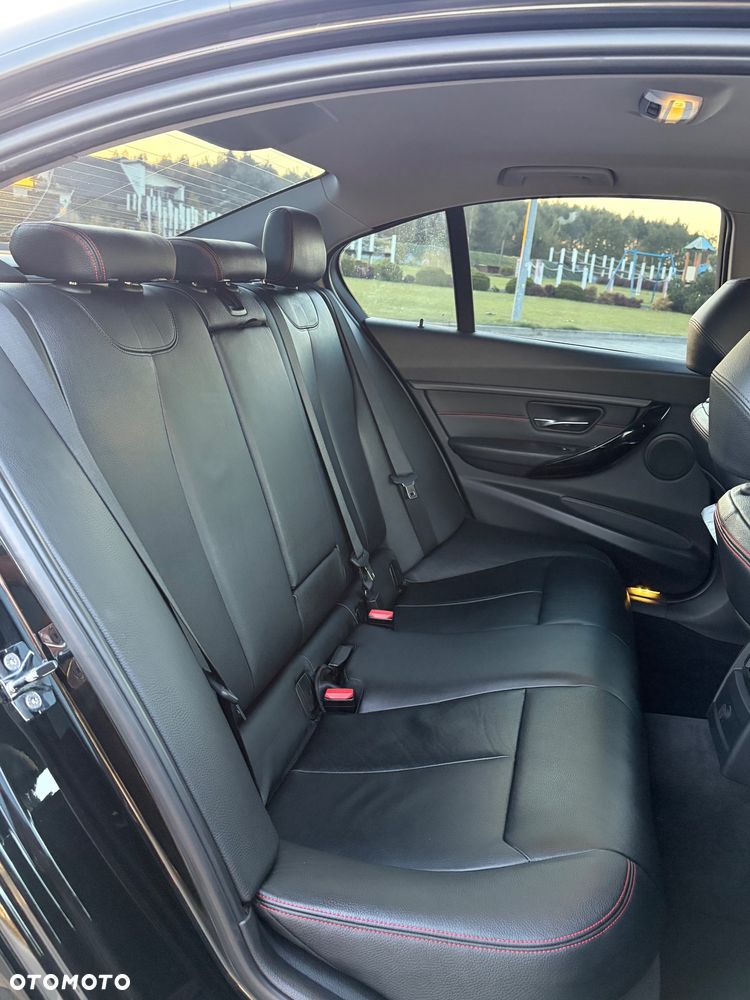 BMW Seria 3 320d - 21