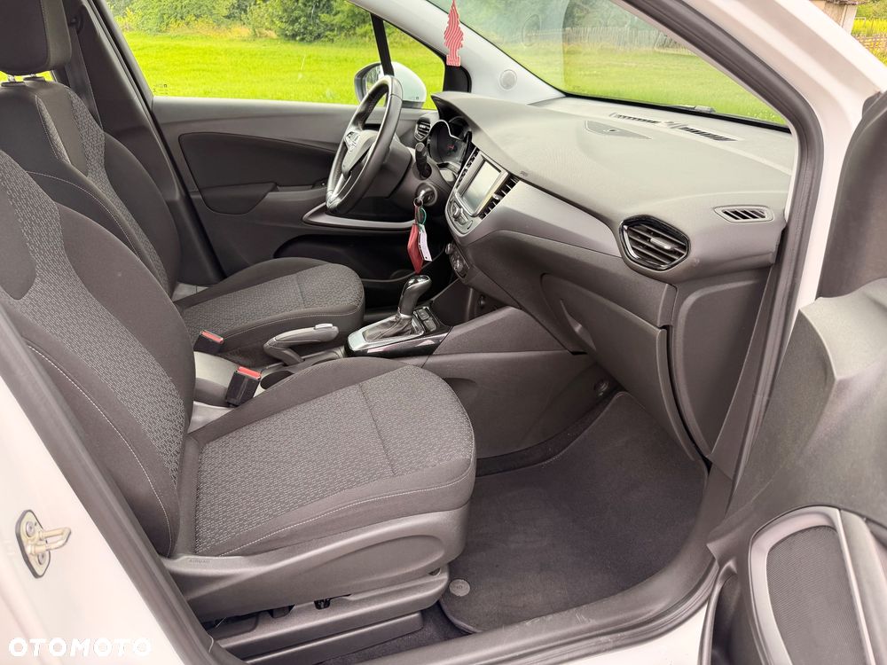 Opel Crossland - 23