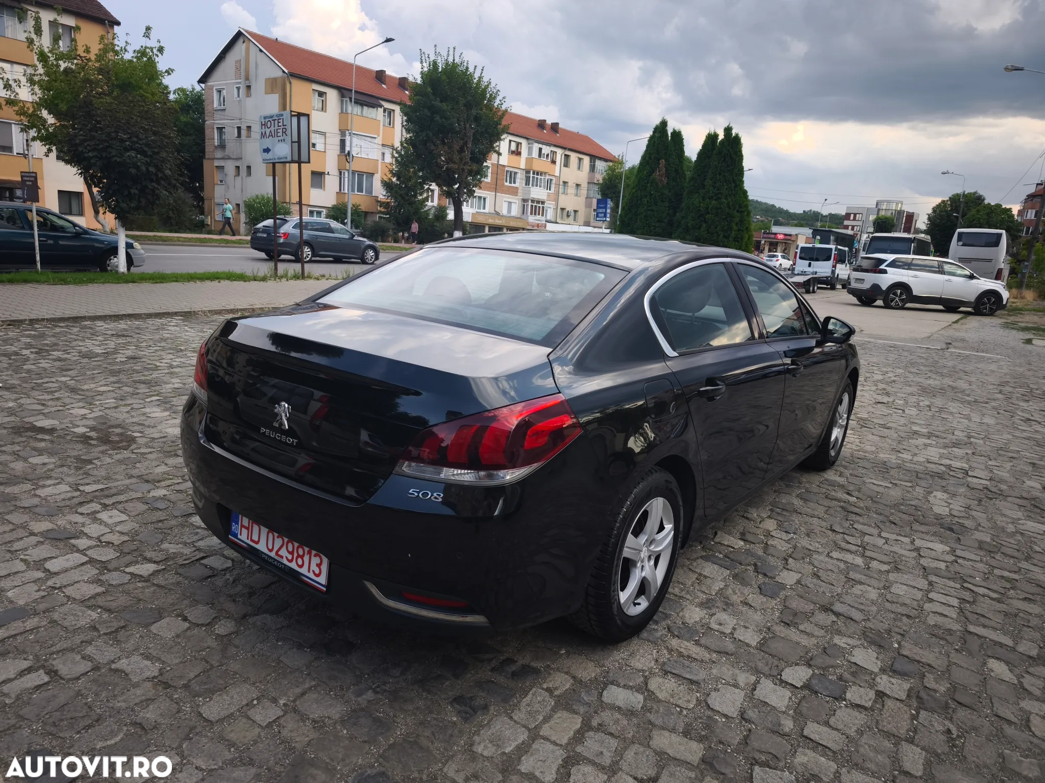 Peugeot 508 SW BlueHDi 120 Stop&Start Business-Line - 4
