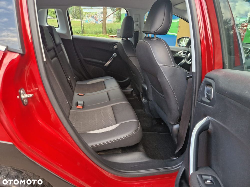 Peugeot 2008 - 14
