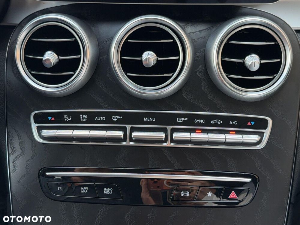 Mercedes-Benz GLC 200 d 4-Matic - 33