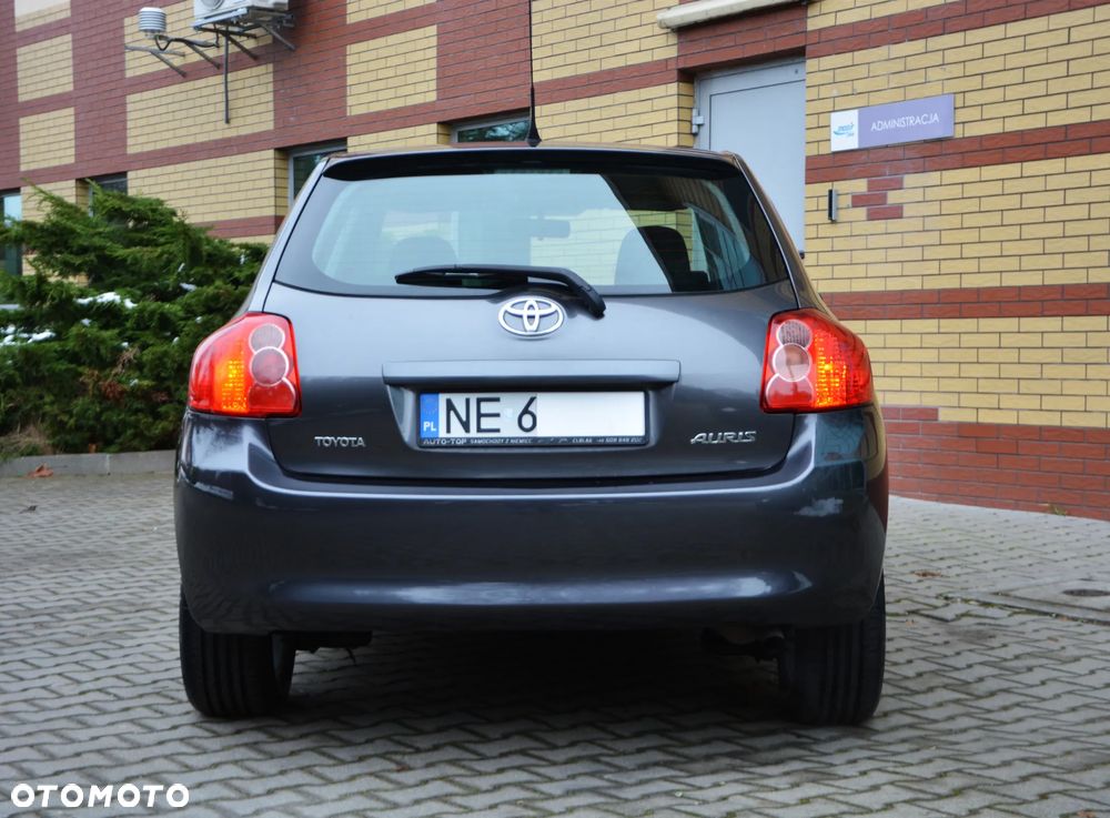 Toyota Auris 1.4 VVT-i - 16