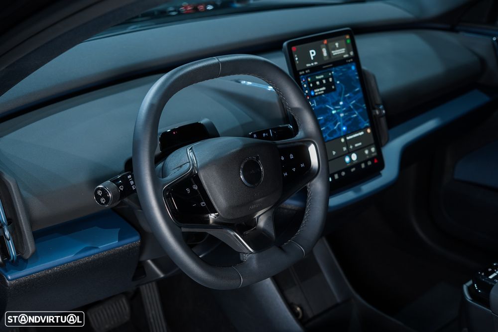 Volvo EX30 69 kWh Single Motor Extended Range Black Edition - 8