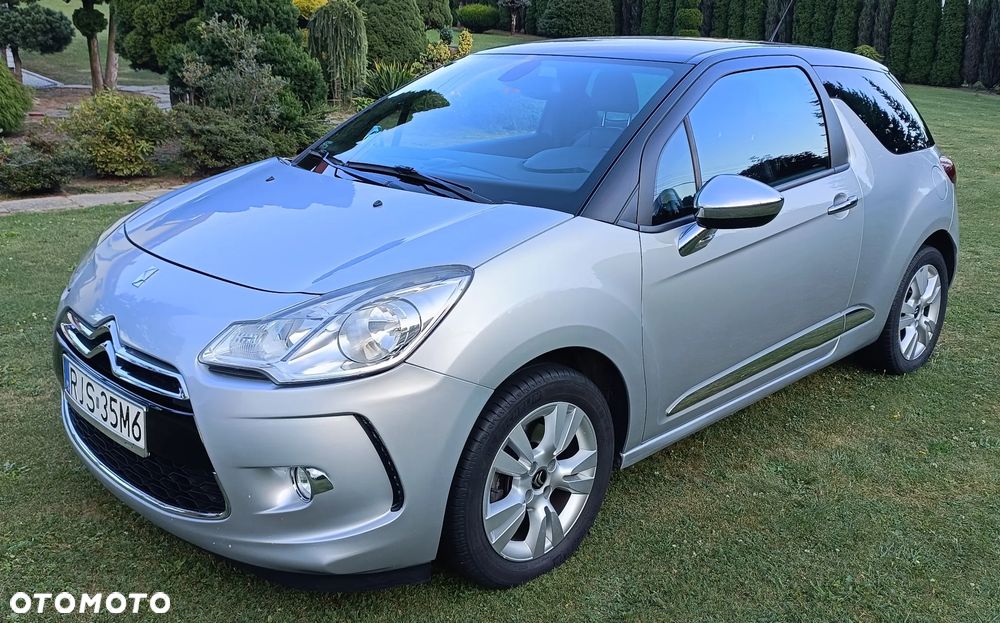 Citroën DS3 1.6 VTi SoChic - 1
