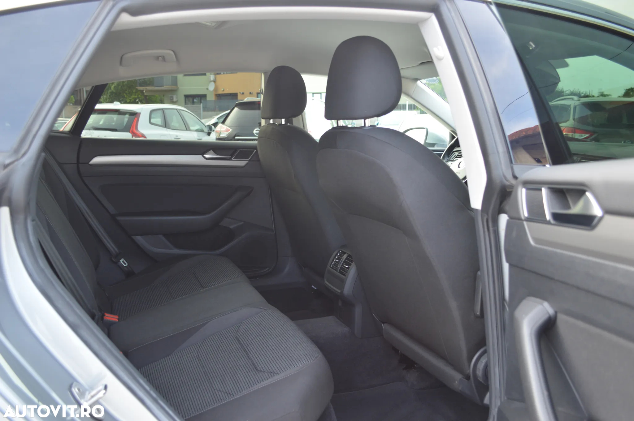 Volkswagen ARTEON 2.0 TDI DSG Elegance - 6
