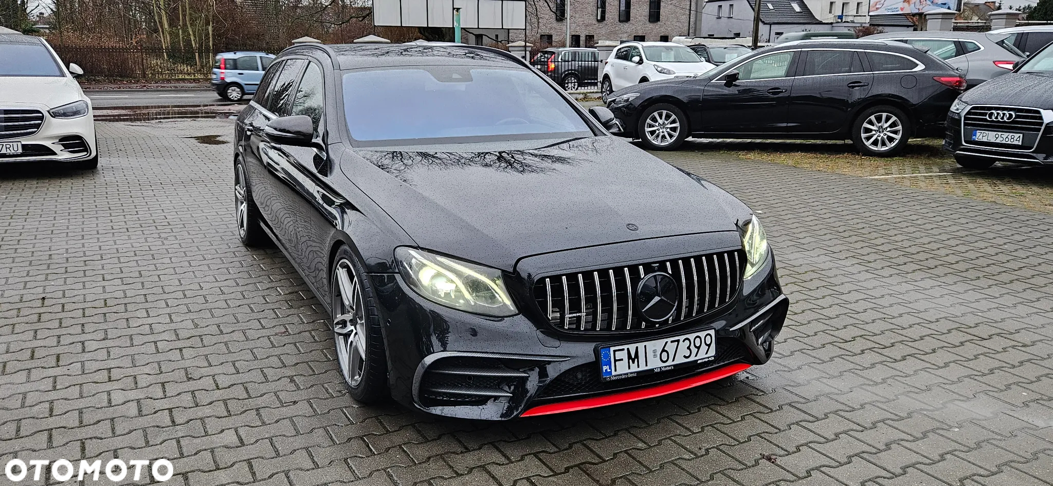 Mercedes-Benz Klasa E 200 d T 9G-TRONIC - 11