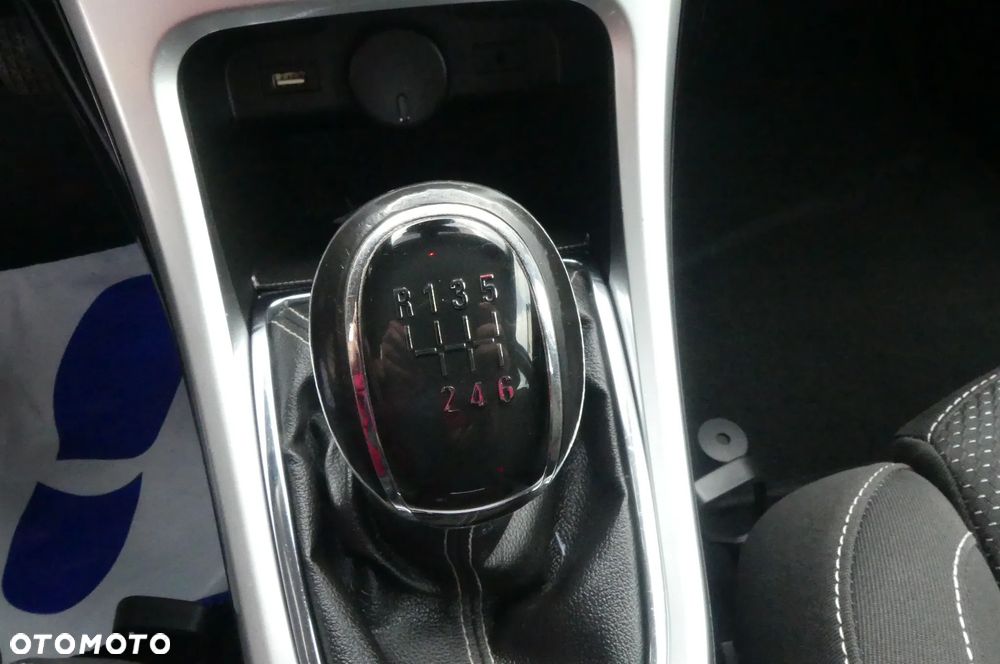 Opel Astra 1.4 T Cosmo - 16