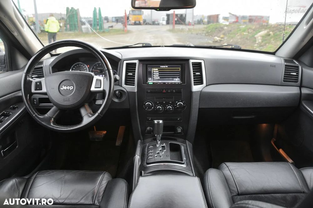 Jeep Grand Cherokee 6.1 Automatik SRT8 - 8