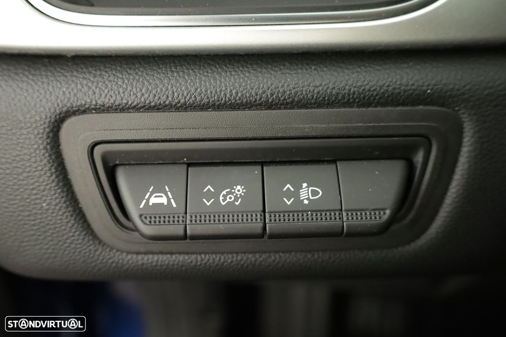Renault Captur 1.0 TCe Techno — fotografia 19