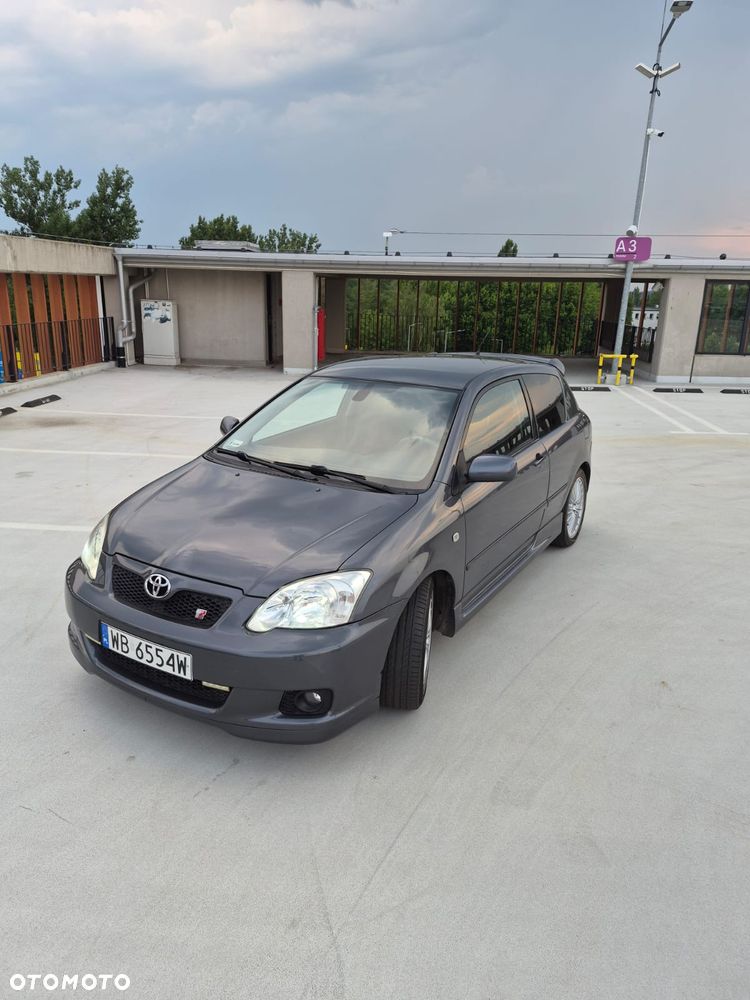 Toyota Corolla - 10