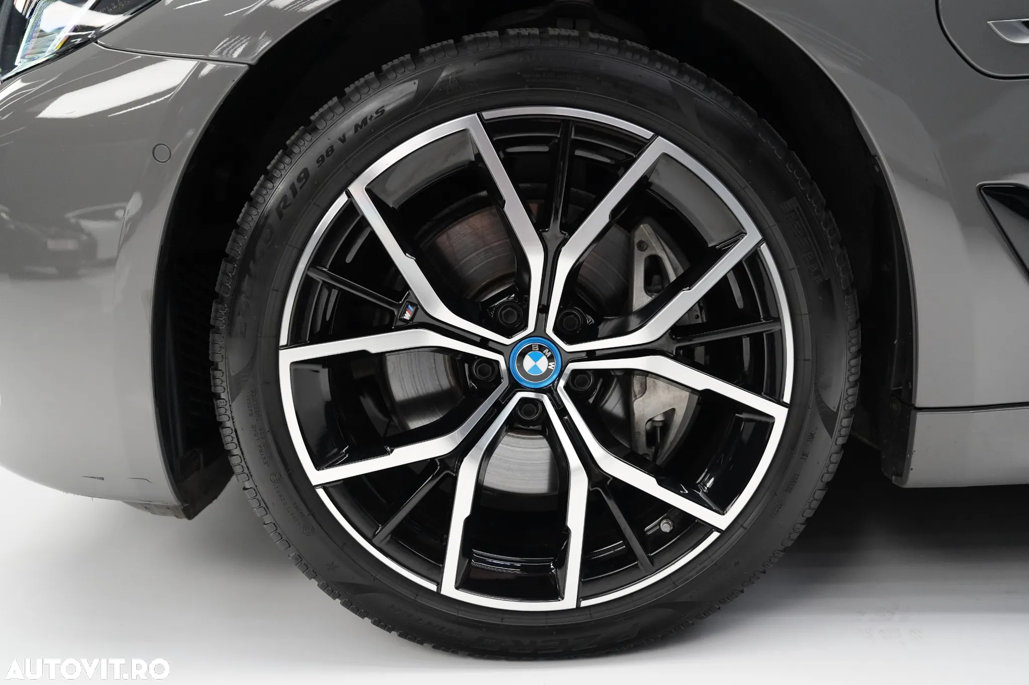BMW Seria 5 545e xDrive AT PHEV - 8