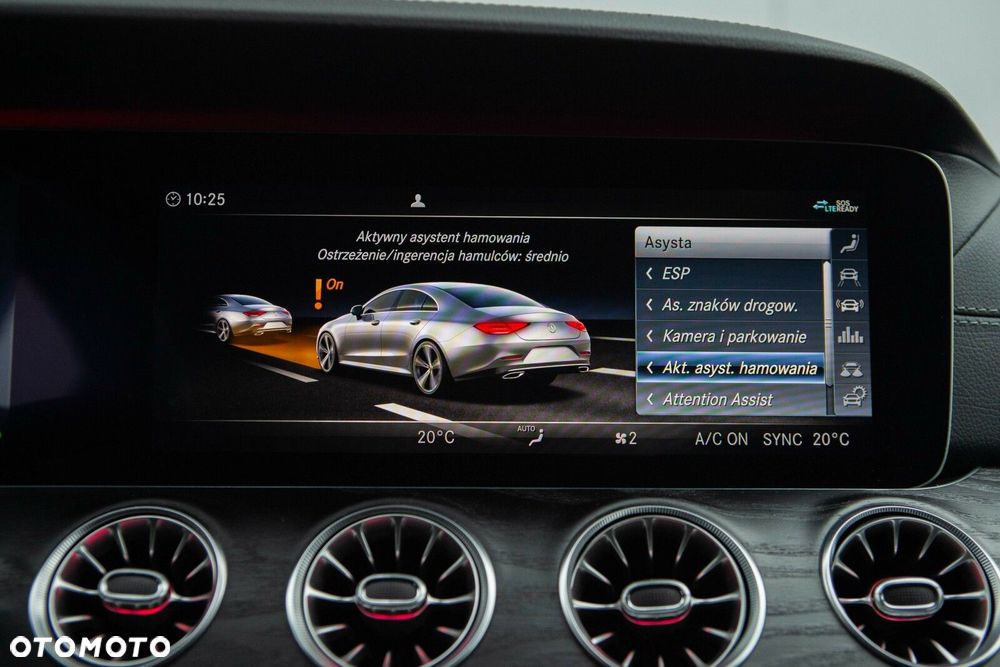 Mercedes-Benz CLS - 33