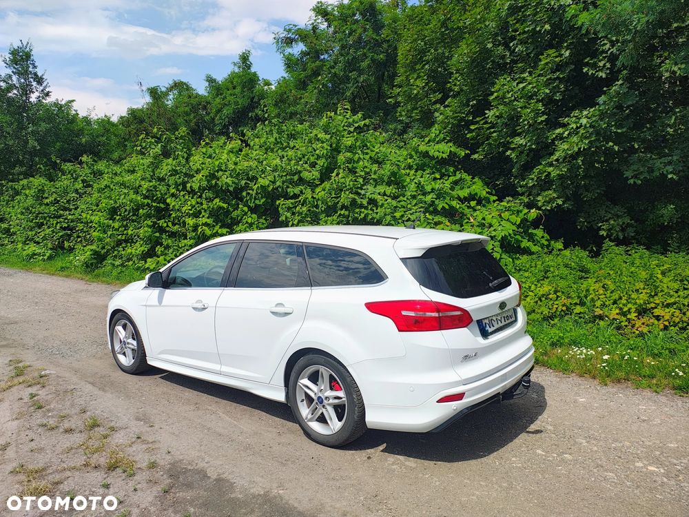 Ford Focus 1.5 EcoBoost Titanium ASS PowerShift - 8