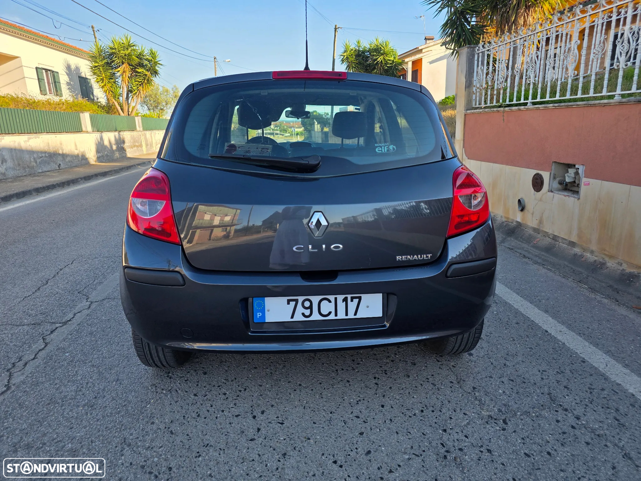 Renault Clio 1.2 16V Pack - 11