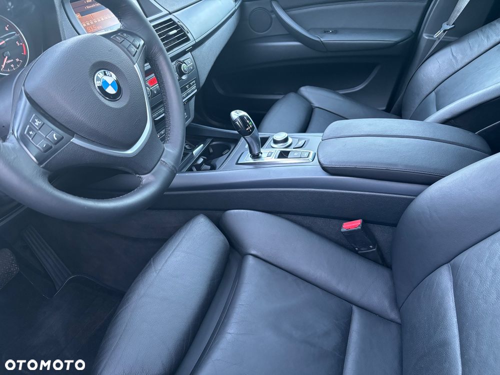 BMW X5 xDrive30d - 13