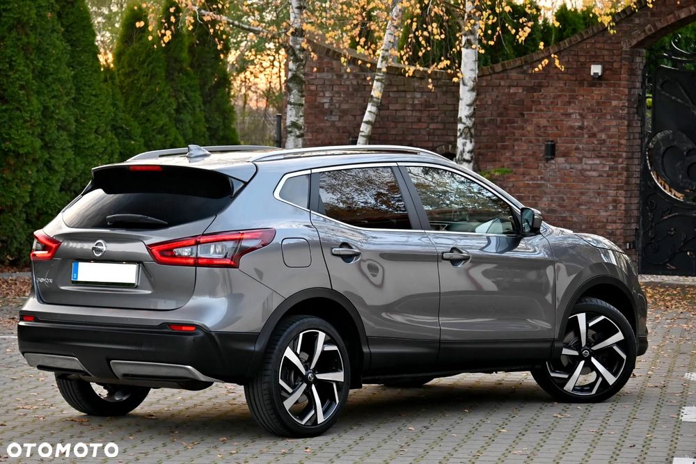 Nissan Qashqai 1.2 DIG-T Tekna EU6 - 17