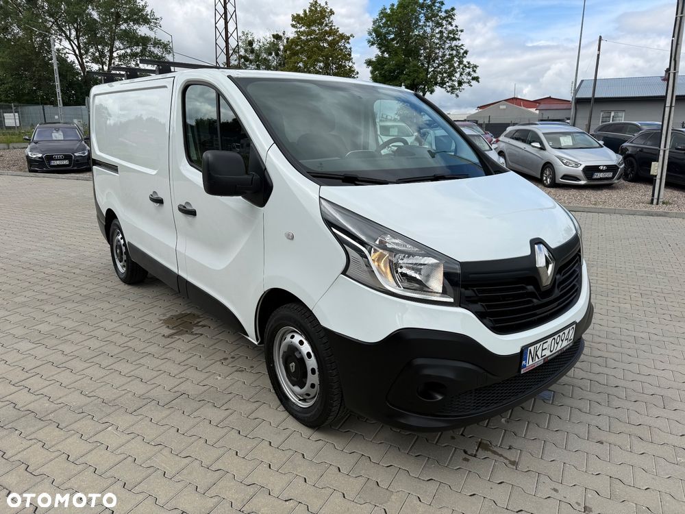 Renault Trafic - 16