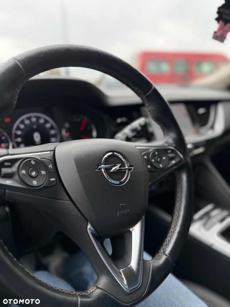 Opel Insignia 1.5 T Innovation S&S Eco - 20