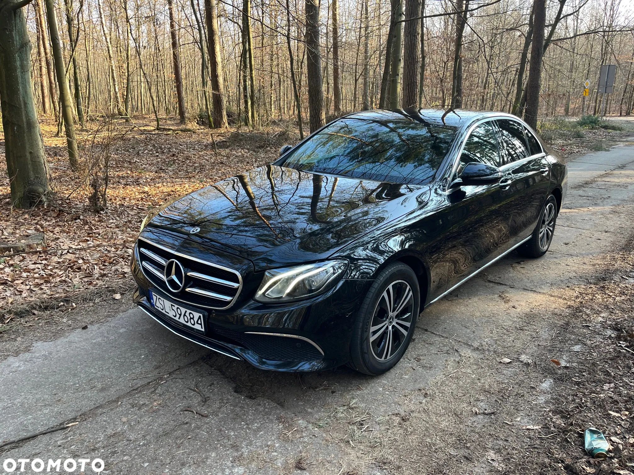Mercedes-Benz Klasa E 200 d T 9G-TRONIC - 1