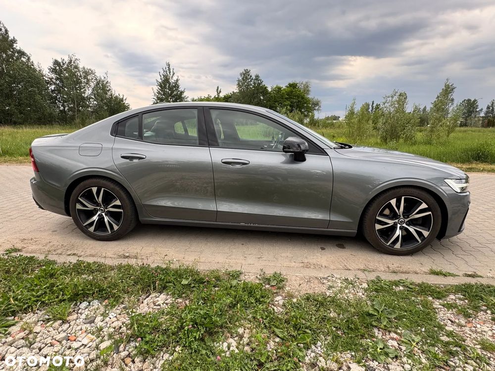 Volvo S60 T4 R-Design First Edition - 7