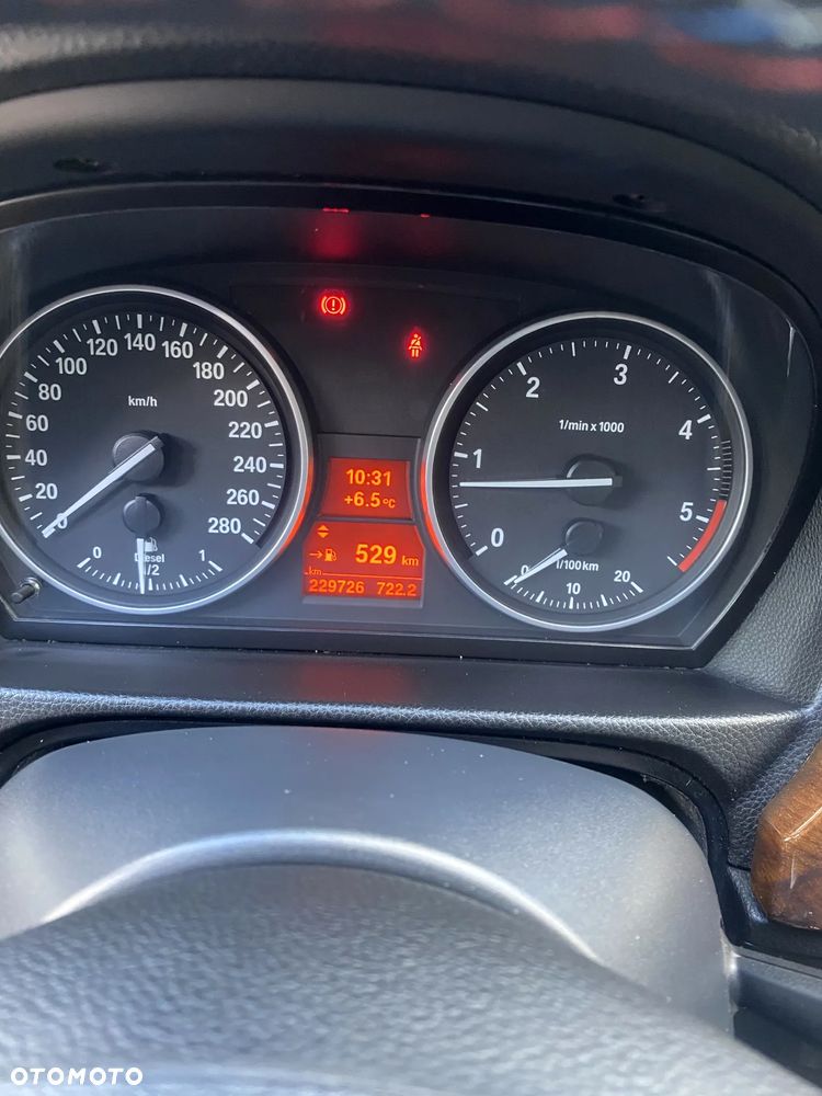BMW Seria 3 325d DPF - 9