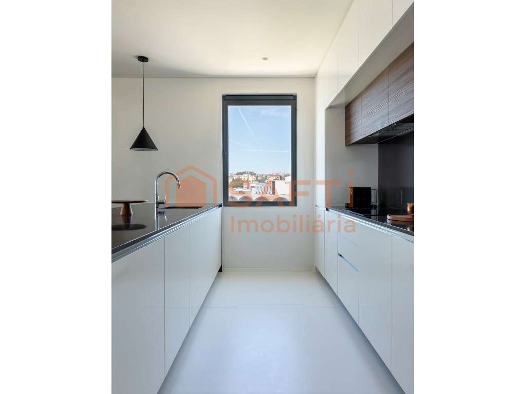 Apartamento Varandas Parque T3 Novo - Grande imagem: 3/9