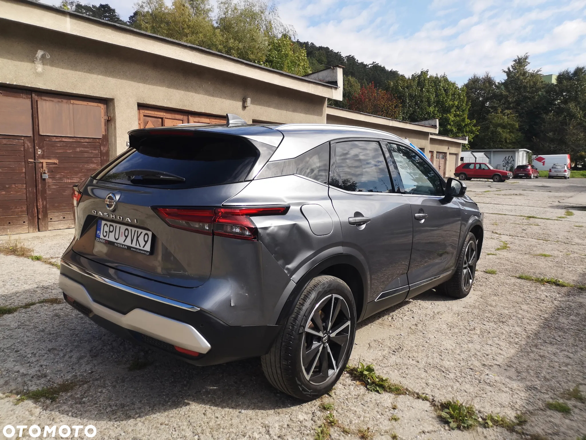 Nissan Qashqai 1.3 DIG-T mHEV Premiere Edition Xtronic - 6