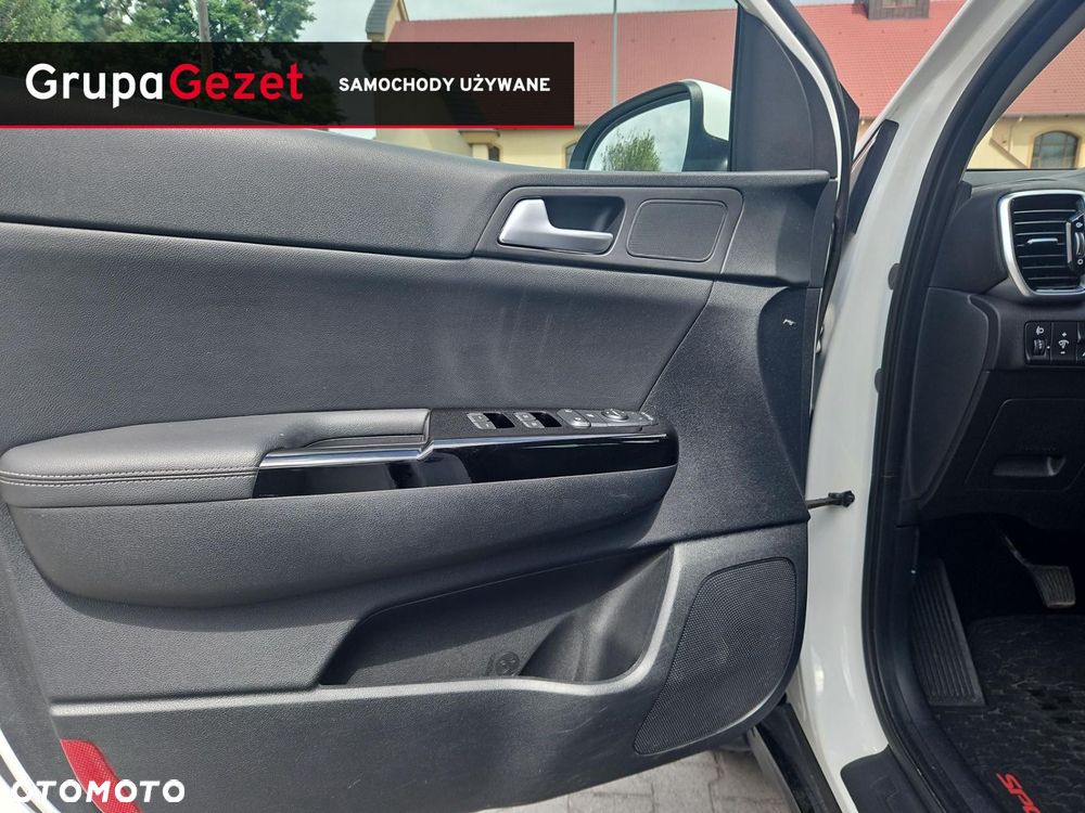 Kia Sportage 1.6 GDI Black Edition 2WD - 10