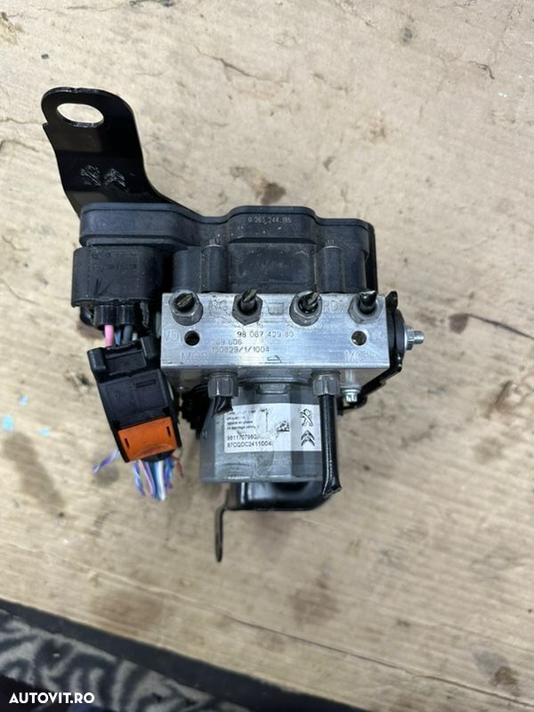 Pompa si calculator ABS pentru PEUGEOT 308 CITROEN C4 Picasso an 2013-2018 cod 9811707980 - 4