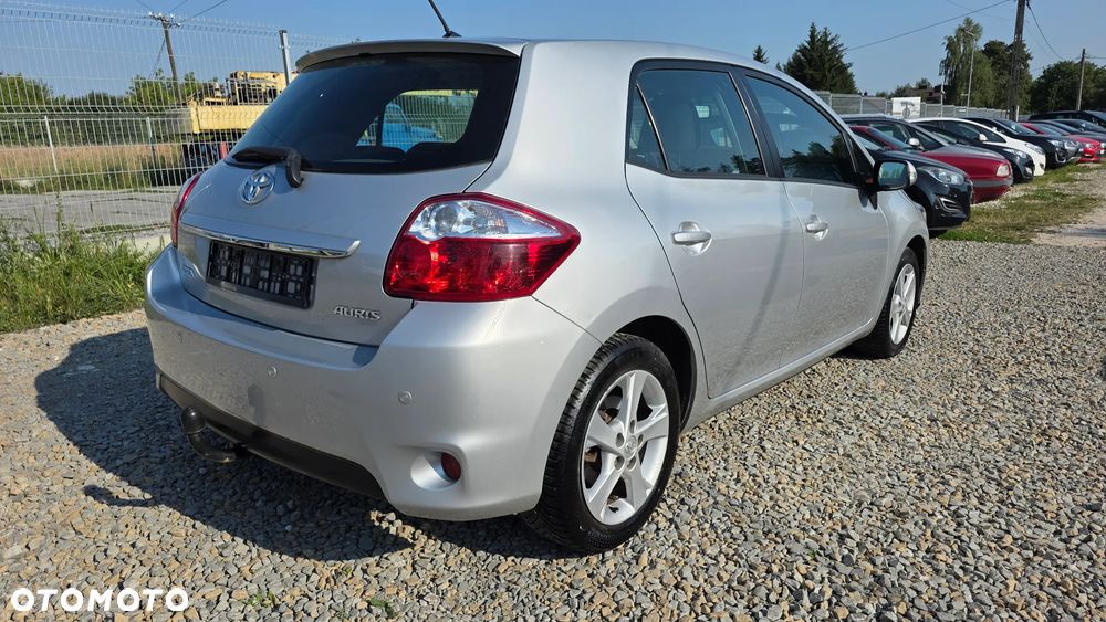 Toyota Auris 1.33 Dual-VVT-i Life Plus - 6