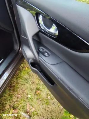 Nissan Qashqai 1.3 DIG-T ACENTA - 12