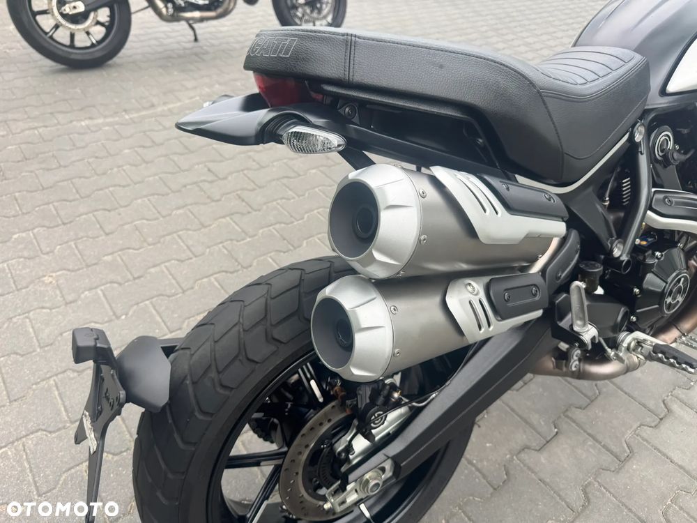 Ducati Scrambler - 24