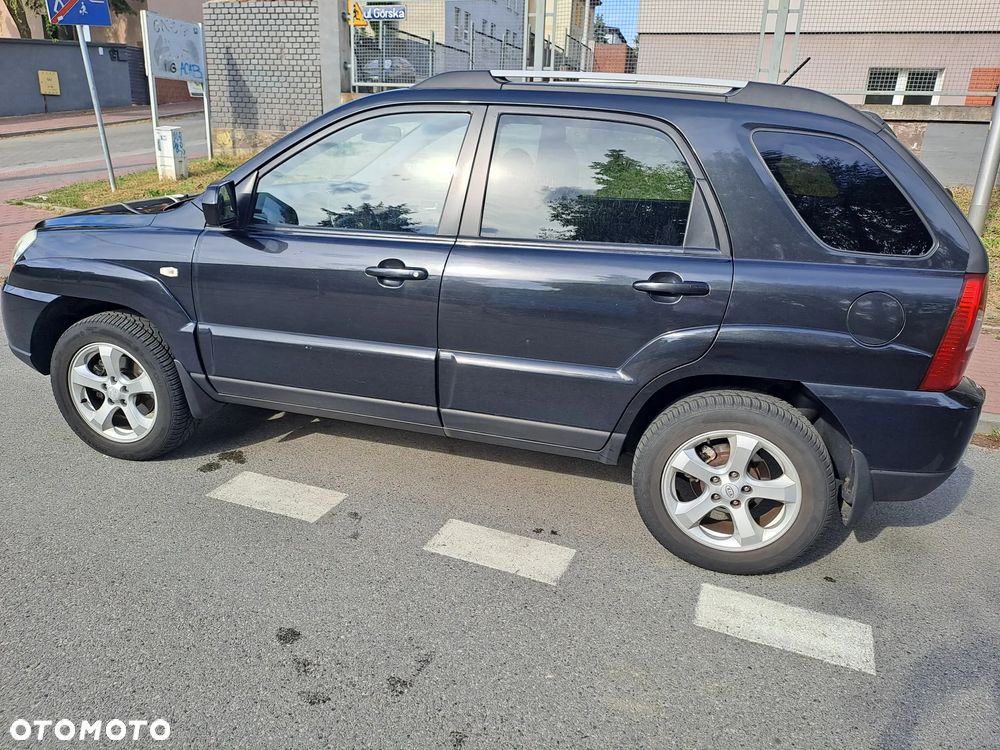 Kia Sportage 2.0 d Tour - 5