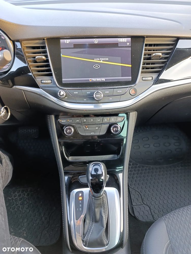 Opel Astra - 9