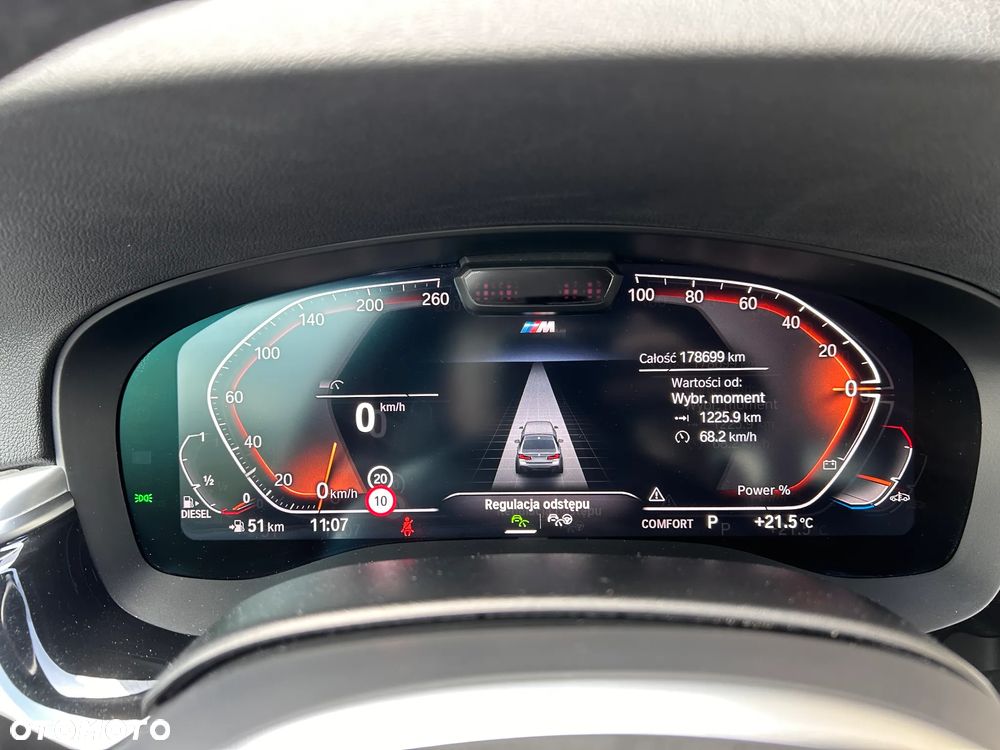 BMW Seria 5 530d xDrive mHEV M Sport sport - 33