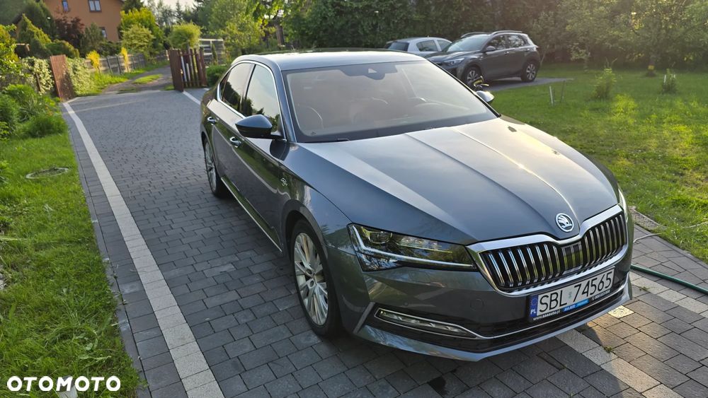 Skoda Superb 2.0 TDI SCR 4x4 L&K DSG - 12