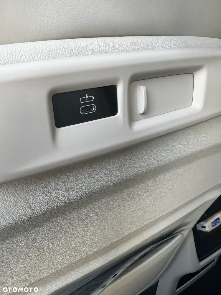 BMW X6 xDrive40d mHEV - 12