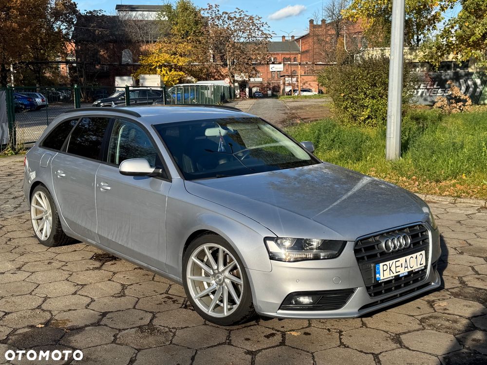 Audi A4 Avant - 8